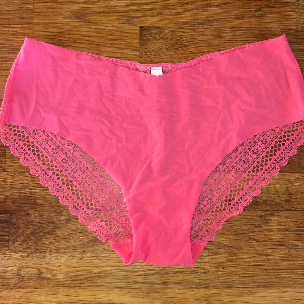 VS Pink Lace-back Seamless Hiphugger NWOT